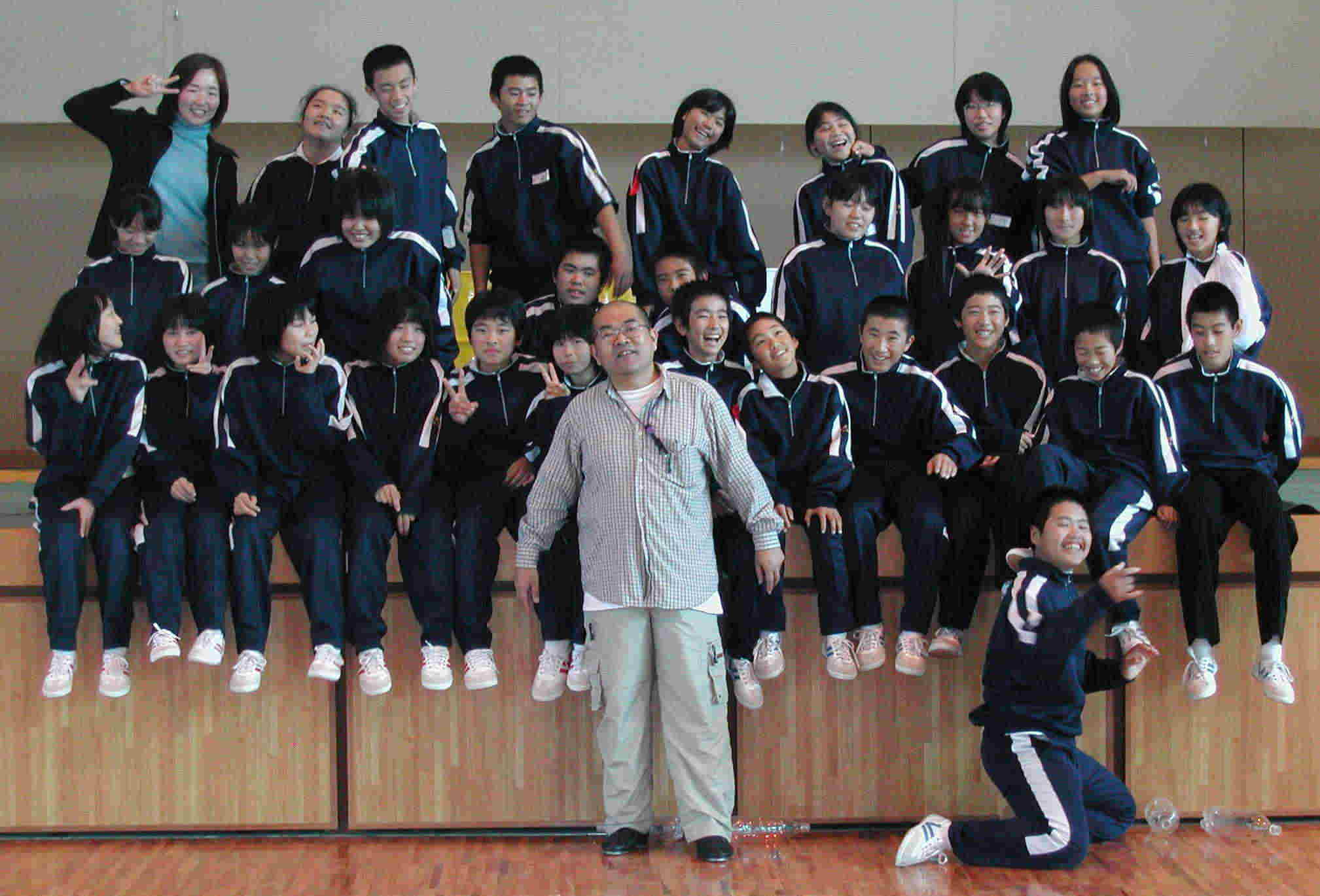 有明中学校ストンプ指導画像